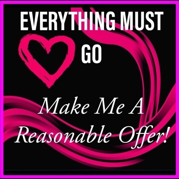Other - 💗I Love REASONABLE Offers💗